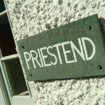 Priest End, Chapel Stile, Sign