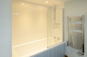 Stickle Cottage, Great Langdale, Bathroom 02