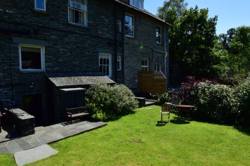 Myrtle Cottage Rear Garden (shared)